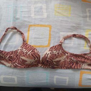 Used pink bra